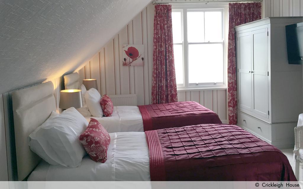 Crickleigh House Bed & Breakfast Llandudno Exterior photo